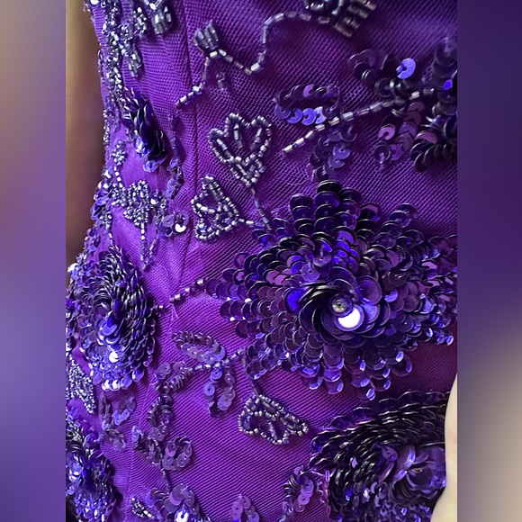 Homecoming Dress - Picture 9 of 12